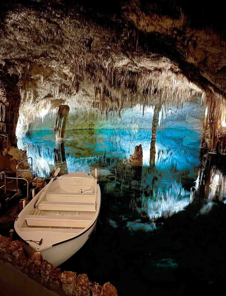 A rowing boat on the underground lake of the Caves of Drach